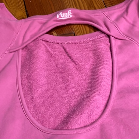 VS PINK Lightweight Keyhole-Back Sweatshirt- M - Picture 2 of 3